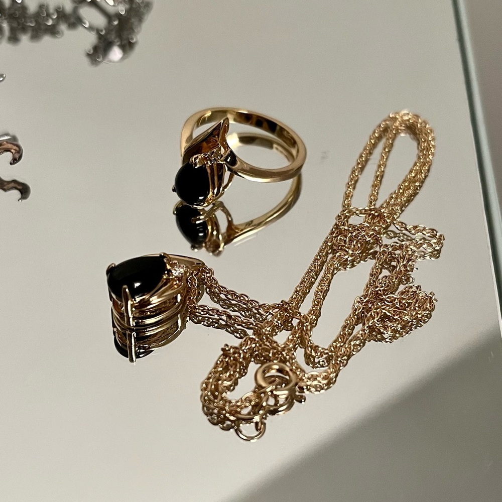 Vintage Black Onyx Necklace + 7.5 Ring Set - Taiwan marked - Like New